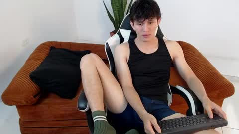darrencolleen online show from April 2026 08:47:01 PM
