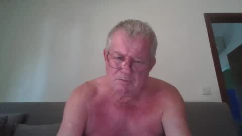 Snapshot of darwincock chatting on April 2026 05:34:01 AM darwincock online show from April 2026 05:34:01 AM