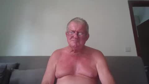 Snapshot of darwincock chatting on April 2026 03:56:01 AM darwincock online show from April 2026 03:56:01 AM