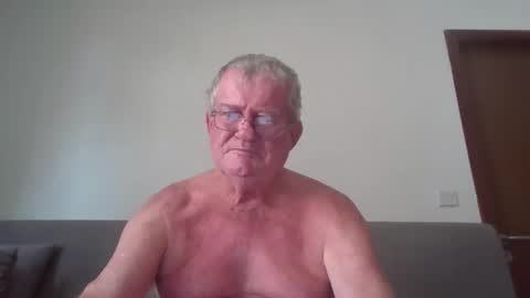 Snapshot of darwincock chatting on April 2026 04:29:01 AM darwincock online show from April 2026 04:29:01 AM