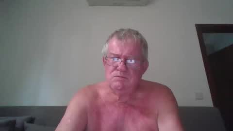Snapshot of darwincock chatting on April 2026 02:35:01 AM darwincock online show from April 2026 02:35:01 AM