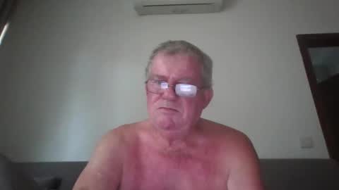 Snapshot of darwincock chatting on May 2026 01:54:02 AM darwincock online show from May 2026 01:54:02 AM