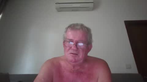 Snapshot of darwincock chatting on May 2026 03:12:01 AM darwincock online show from May 2026 03:12:01 AM