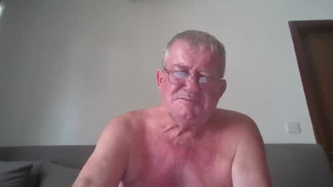 Snapshot of darwincock chatting on May 2026 04:07:02 AM darwincock online show from May 2026 04:07:02 AM