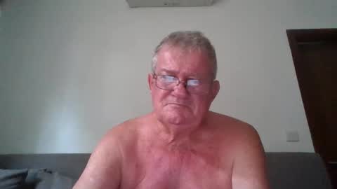 Snapshot of darwincock chatting on May 2026 02:18:01 AM darwincock online show from May 2026 02:18:01 AM