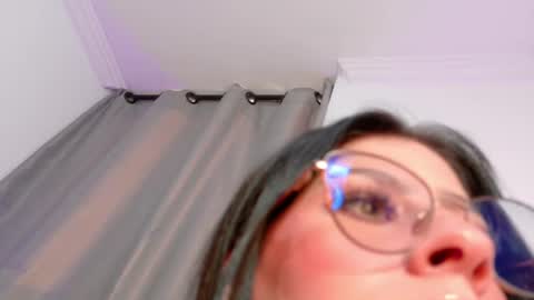 Snapshot of dashab_ chatting on May 2026 10:15:01 PM Maliah online show from May 2026 10:15:01 PM
