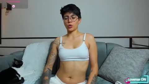 Dass Roman online show from September 2025 09:40:02 PM