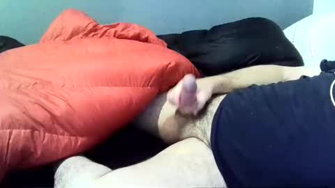 dave19704321 online show from December 2025 04:31:02 AM