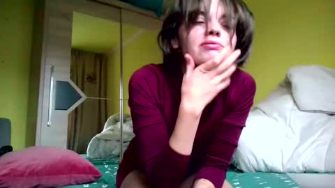 Cassie and Dave online show from November 2025 08:13:01 AM