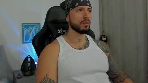 DAVE MAX online show from October 2025 02:47:02 PM