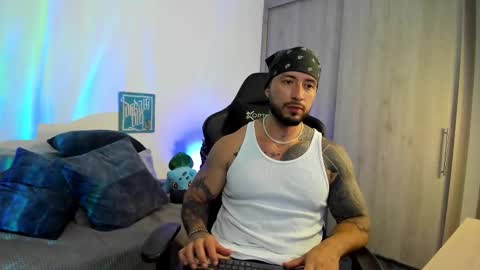 DAVE MAX online show from November 2025 03:40:02 AM