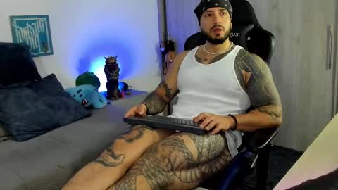 DAVE MAX online show from November 2025 03:00:02 PM