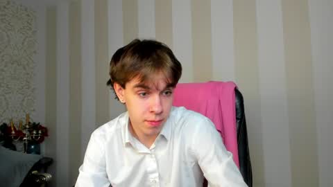 Dave online show from April 2026 07:42:01 PM