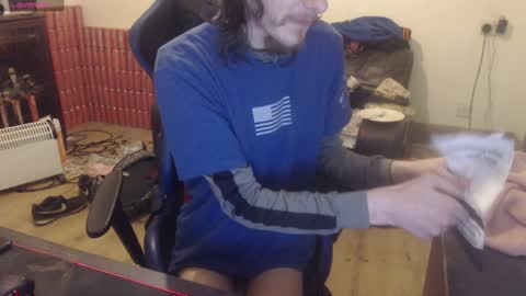 Snapshot of daver281197 chatting on December 2024 07:49:02 AM dave online show from December 2024 07:49:02 AM