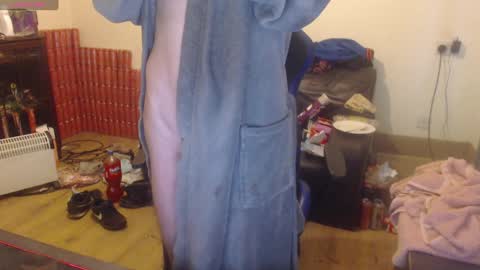 Snapshot of daver281197 chatting on December 2024 03:21:02 PM dave online show from December 2024 03:21:02 PM