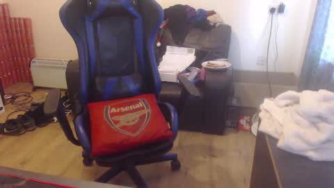 Snapshot of daver281197 chatting on February 2025 10:40:01 AM dave online show from February 2025 10:40:01 AM