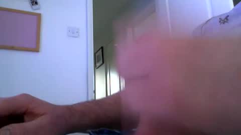 Snapshot of davesu12345 chatting on February 2025 08:33:02 AM davesu12345 online show from February 2025 08:33:02 AM