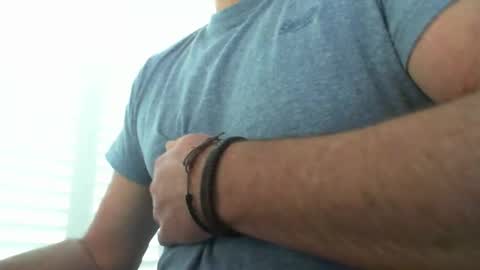 Snapshot of davesu12345 chatting on October 2025 08:01:01 AM davesu12345 online show from October 2025 08:01:01 AM