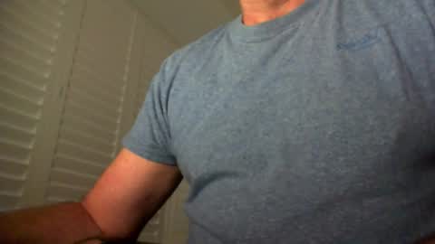 Snapshot of davesu12345 chatting on December 2025 07:36:01 AM davesu12345 online show from December 2025 07:36:01 AM