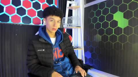 David online show from April 2026 12:33:01 PM