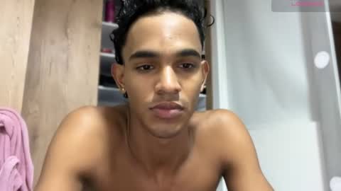 Snapshot of david_hot44 chatting on July 2026 01:58:33 AM david_hot44 online show from July 2026 01:58:33 AM
