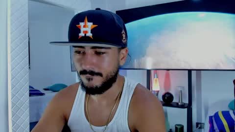 Snapshot of david_johnson372 chatting on May 2026 12:08:02 AM Hey im David that loves to explore and speak their fantasies. Very open talktative and nice. Feel free to chat with me online show from May 2026 12:08:02 AM