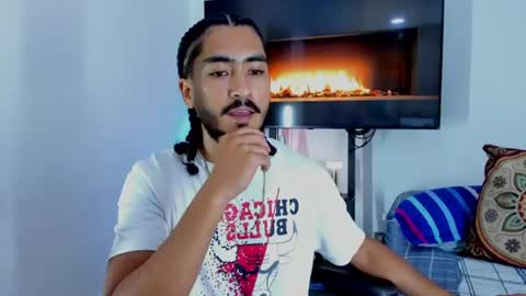 Snapshot of david_johnson372 chatting on June 2026 11:03:02 PM Hey im David that loves to explore and speak their fantasies. Very open talktative and nice. Feel free to chat with me online show from June 2026 11:03:02 PM