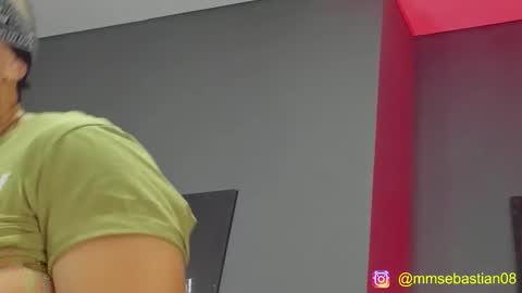 David Jons online show from December 2025 11:46:01 PM