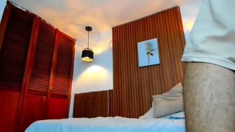 david_niet online show from October 2025 06:54:02 PM