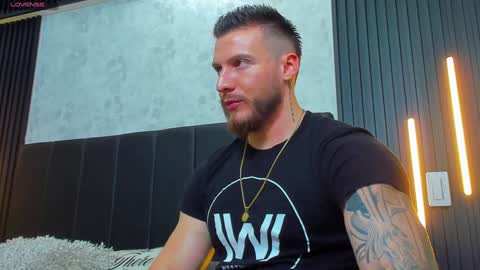 David Blakee online show from January 2025 04:49:02 AM