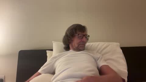 davidfoxy20 online show from October 2025 11:05:01 PM