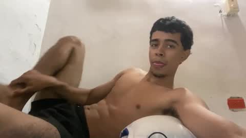 davidth000 online show from February 2026 06:22:01 AM