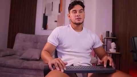 Davies brown    schedule 12pm to 5pm col time online show from February 2026 08:06:01 PM