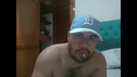 Snapshot of davinson_lopez35 chatting on June 2026 01:54:01 AM davinson_lopez35 online show from June 2026 01:54:01 AM