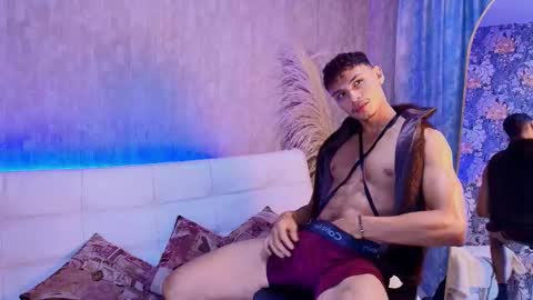 Davis online show from March 2026 12:01:02 PM