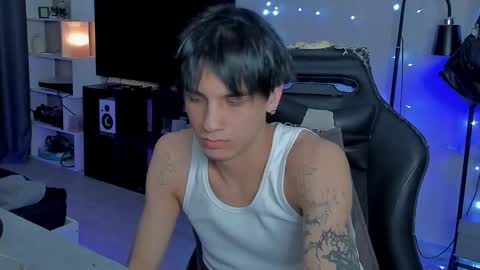 davis online show from January 2026 08:54:01 PM