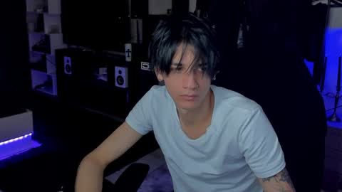 Snapshot of davisross chatting on July 2026 12:31:01 PM davis online show from July 2026 12:31:01 PM