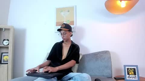 Dax online show from April 2026 12:37:01 PM