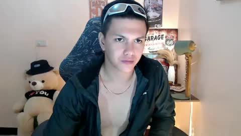 Snapshot of dax_x chatting on January 2025 11:51:02 PM JC LOVER BOY online show from January 2025 11:51:02 PM