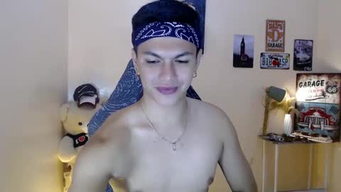 Snapshot of dax_x chatting on February 2025 08:17:02 PM JC LOVER BOY online show from February 2025 08:17:02 PM