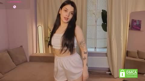 Snapshot of day_one_darling chatting on October 2025 04:59:01 AM day_one_darling online show from October 2025 04:59:01 AM