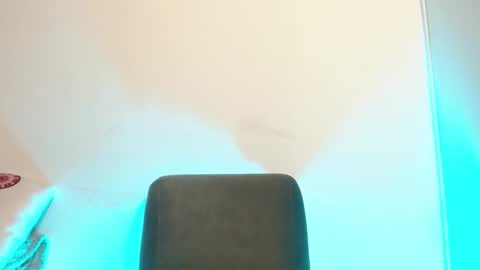 Snapshot of dayan_hanks chatting on May 2026 08:39:01 PM dayan online show from May 2026 08:39:01 PM
