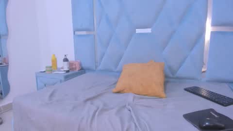 daylesandharry online show from November 2025 01:24:02 PM