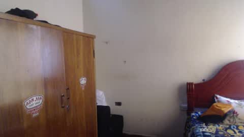 Snapshot of daylon_brown_ chatting on September 2025 07:15:02 PM Dylon online show from September 2025 07:15:02 PM