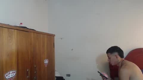 Snapshot of daylon_brown_ chatting on September 2025 04:31:02 PM Dylon online show from September 2025 04:31:02 PM