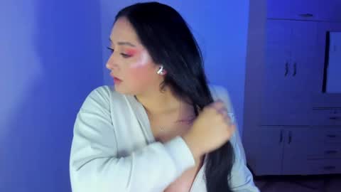    online show from June 2026 10:04:01 PM