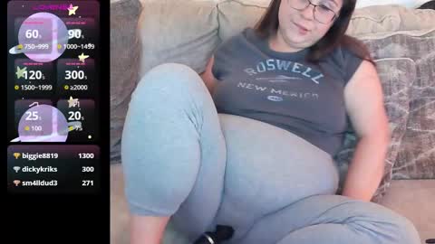 Dazeddesty  online show from October 2025 09:52:01 PM