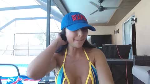 Dazey online show from March 2025 07:42:02 PM