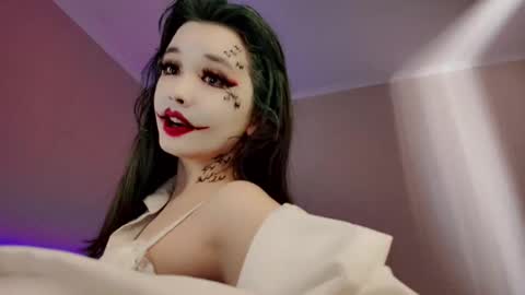 Natsumi online show from October 2025 04:57:02 AM