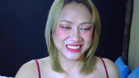 stephaniechim online show from April 2026 04:27:02 PM